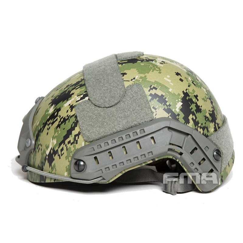 FMA High Cut Helmet Lite Version Outdoor Training Paintball - AOR2 - APEXTAC GEAR