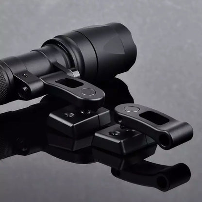 WADSN S&S M-Ax Mount for SF Pro Flashlight on Helmet Rail (WD02037) - APEXTAC GEAR