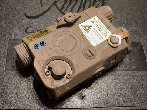 FMA PEQ 15 LA-5 Battery Case - DE (TB419) - APEXTAC GEAR