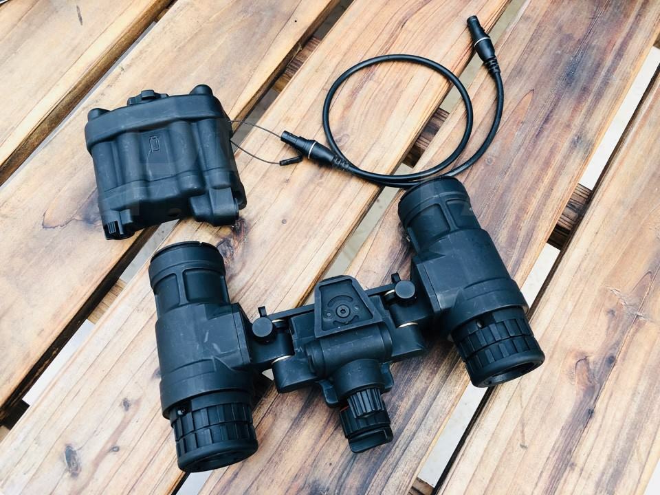 FMA PVS31 Night Vision Goggle NVG 1:1 Real Size Dummy Model (TB1284A) - APEXTAC GEAR